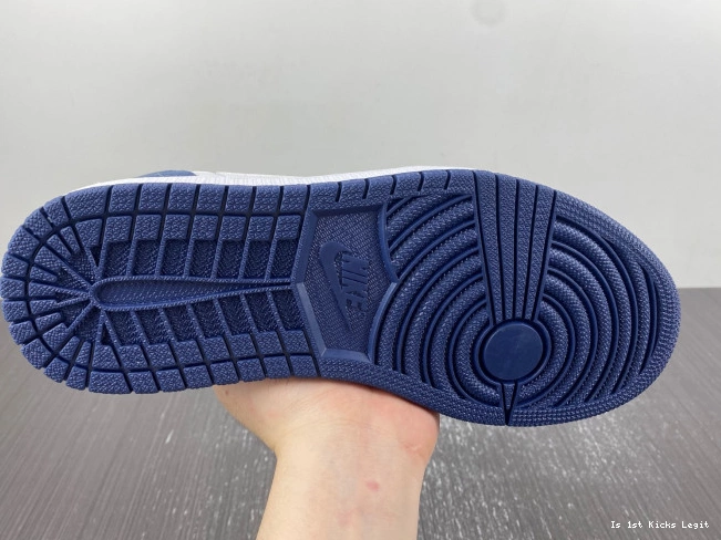 Low SB Jordan 1 CJ7891-400 Midnight Navy 0811